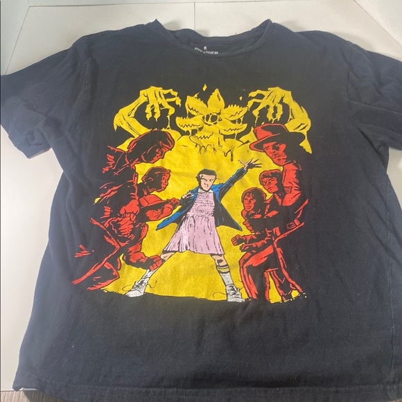 stranger things Other - Mens stranger things. T-shirt. Size medium.